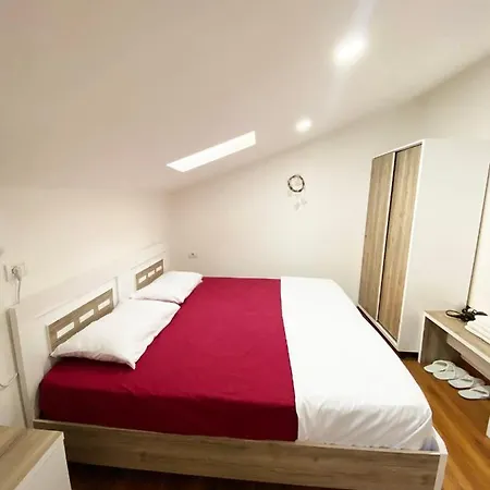 Guest house Himaj Berat